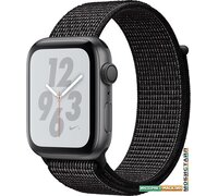 Умные часы Apple Watch Series 4 Nike+ 40 мм (алюминий серый космос/черный)