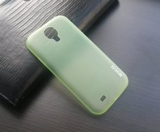 Ультратонкий чехол-накладка Hoco для телефона Samsung Galaxy S4 зелёный