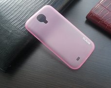 Ультратонкий чехол-накладка Hoco для телефона Samsung Galaxy S4 розовый